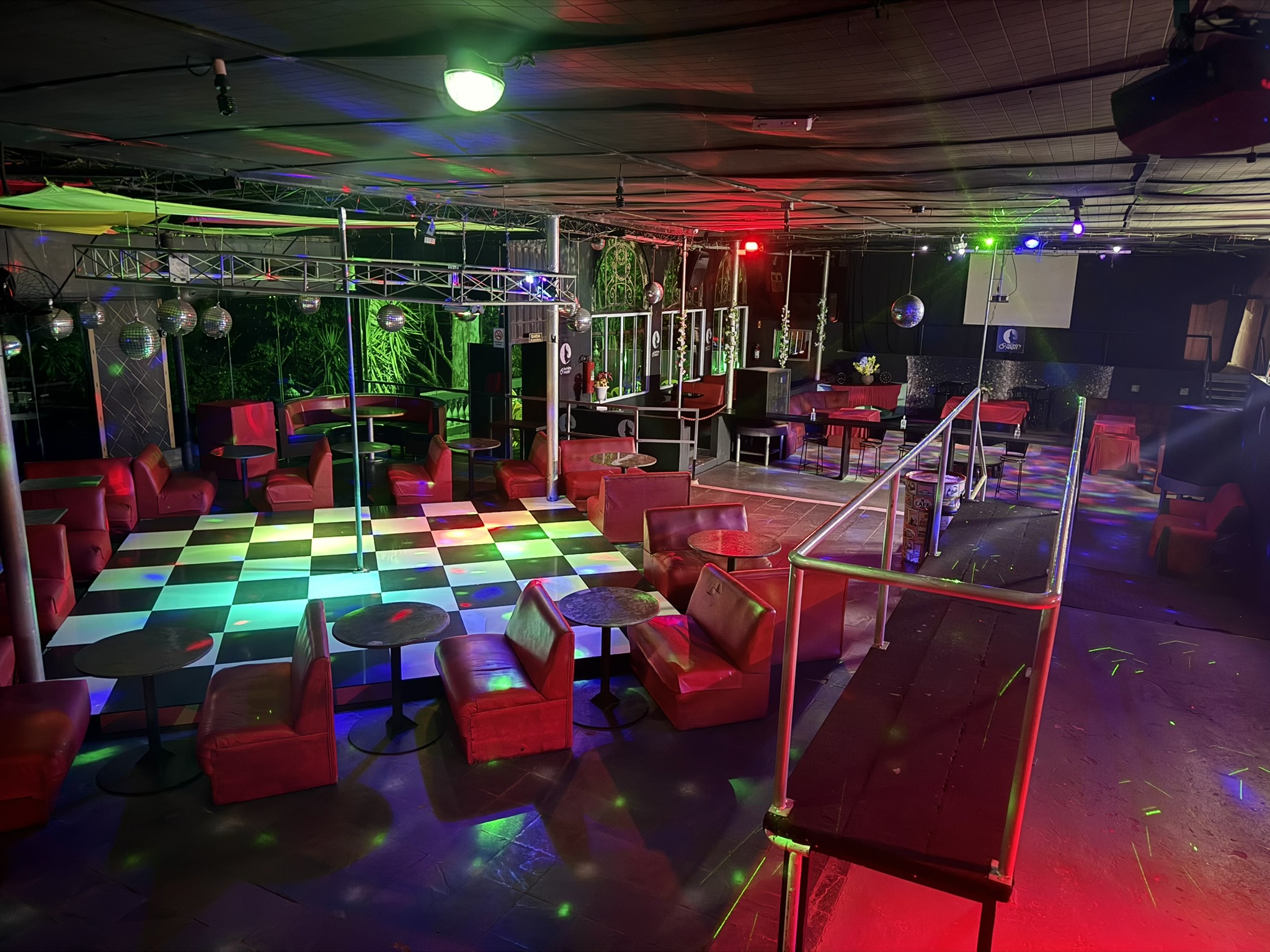 Pista de Dança | Passarela da Infinity Night