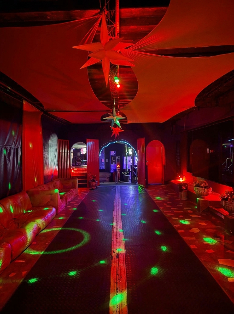 Corredor da entrada da Infinity Night